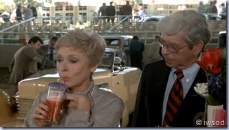 S2E05_Charity.flv_001524120