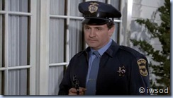 S2E05_Charity.flv_001649360