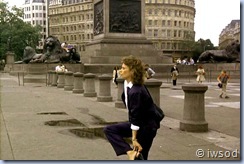 SCARECROW_MRS_KING_SEASON2_D1-02(1).avi_000989789