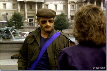 SCARECROW_MRS_KING_SEASON2_D1-02(1).avi_001036836