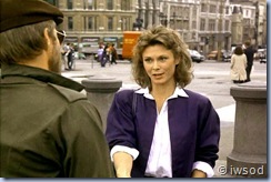 SCARECROW_MRS_KING_SEASON2_D1-02(1).avi_001052852