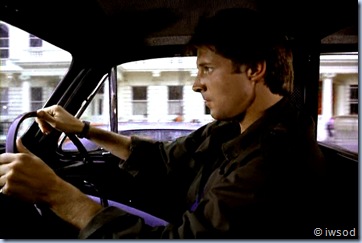 SCARECROW_MRS_KING_SEASON2_D1-02(1).avi_001291091