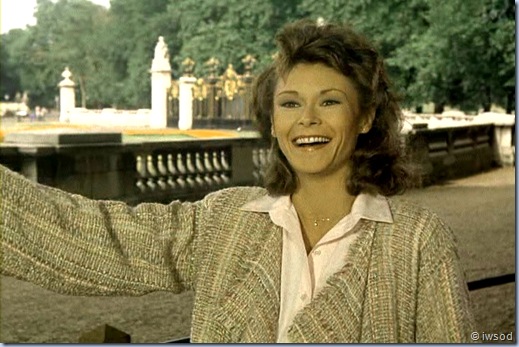 SCARECROW_MRS_KING_SEASON2_D1-02(1).avi_002809509