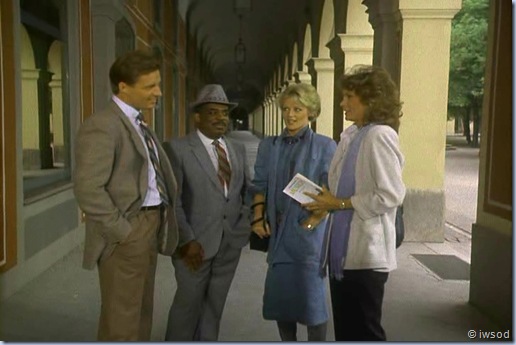 2.02 TIMES THEY ARE A CHANGIN.avi_000988021