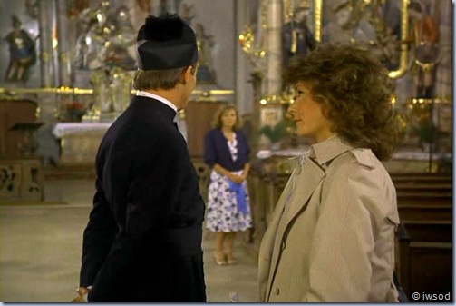 2.02 TIMES THEY ARE A CHANGIN.avi_001185585