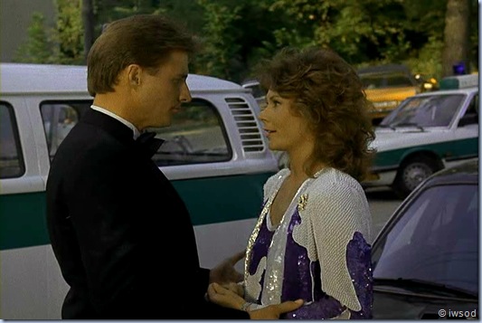 2.02 TIMES THEY ARE A CHANGIN.avi_002558958