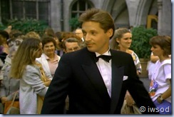 2.02 TIMES THEY ARE A CHANGIN.avi_002690323