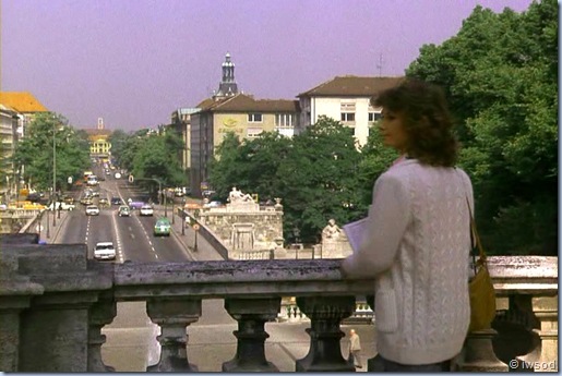 2.02 TIMES THEY ARE A CHANGIN.avi_000333033