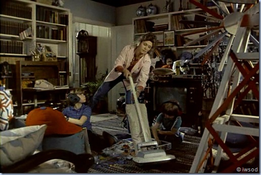 2.03 DOUBLE AGENT.avi_000010710