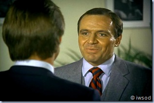 2.03 DOUBLE AGENT.avi_000392325