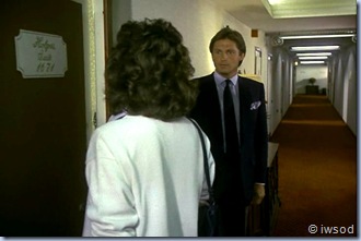 2.03 DOUBLE AGENT.avi_000611544