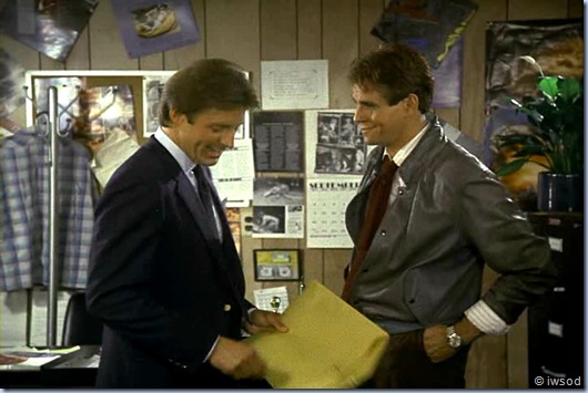 2.03 DOUBLE AGENT.avi_001058992