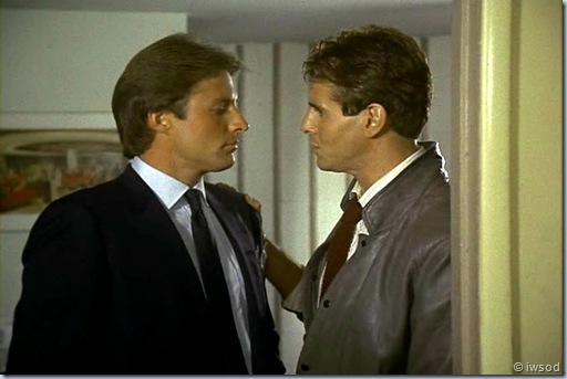 2.03 DOUBLE AGENT.avi_001085251