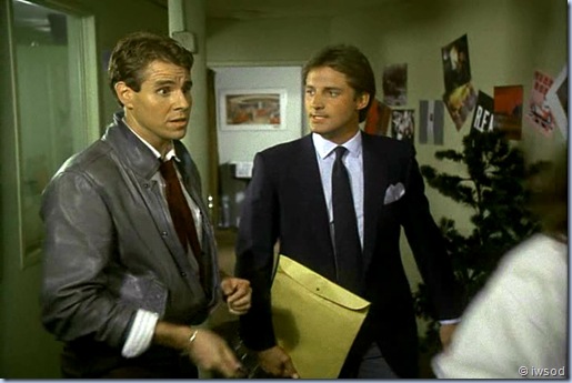 2.03 DOUBLE AGENT.avi_001115382