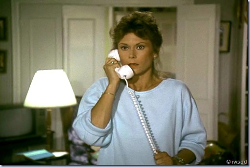 2.03 DOUBLE AGENT.avi_001650583