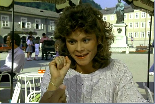 2.04 THE LEGEND OF DAS GEISTERSCHLOSS.avi_000887554