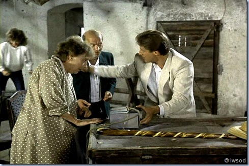 2.04 THE LEGEND OF DAS GEISTERSCHLOSS.avi_002433867