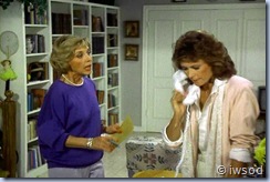 2.06 BRUNETTES ARE IN.avi_000796196