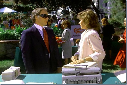 2.06 BRUNETTES ARE IN.avi_000888154