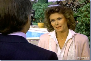 2.06 BRUNETTES ARE IN.avi_000893093