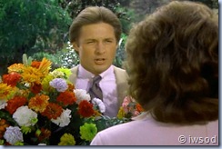 2.06 BRUNETTES ARE IN.avi_000911177