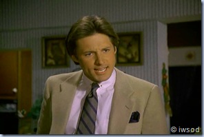 2.06 BRUNETTES ARE IN.avi_001158058