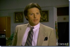 2.06 BRUNETTES ARE IN.avi_001159125