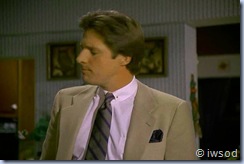 2.06 BRUNETTES ARE IN.avi_001159993