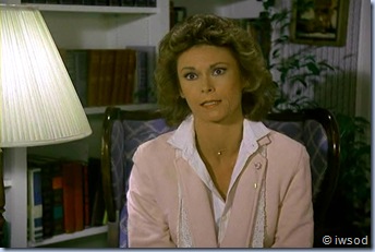 2.06 BRUNETTES ARE IN.avi_001168568