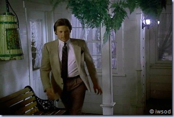 2.06 BRUNETTES ARE IN.avi_001217217