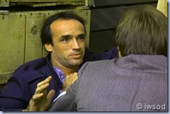 2.06 BRUNETTES ARE IN.avi_001851951