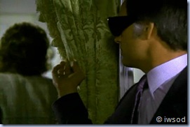 2.06 BRUNETTES ARE IN.avi_001912812