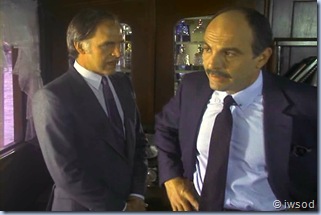 2.06 BRUNETTES ARE IN.avi_002172272