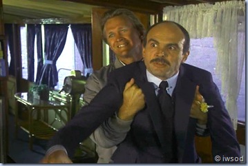 2.06 BRUNETTES ARE IN.avi_002205905