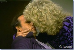 2.06 BRUNETTES ARE IN.avi_002391791