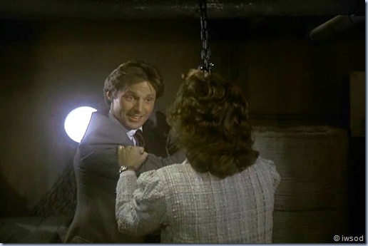 2.06 BRUNETTES ARE IN.avi_002435869