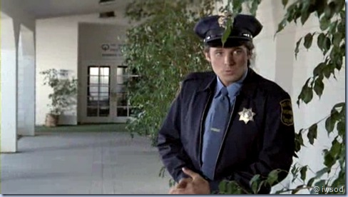 S2E05_Charity.flv_002077600