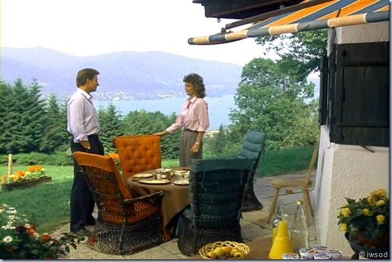 2.07 OUR MAN IN TEGERNSEE.avi_000908008