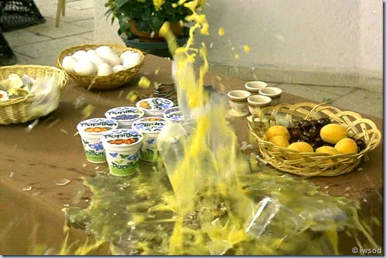 2.07 OUR MAN IN TEGERNSEE.avi_001018551