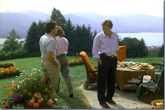 2.07 OUR MAN IN TEGERNSEE.avi_001151251