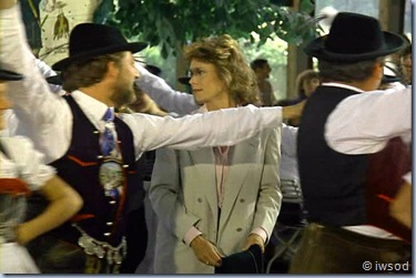 2.07 OUR MAN IN TEGERNSEE.avi_002599833