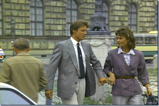 2.07 OUR MAN IN TEGERNSEE.avi_002707474