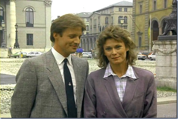 2.07 OUR MAN IN TEGERNSEE.avi_002750917