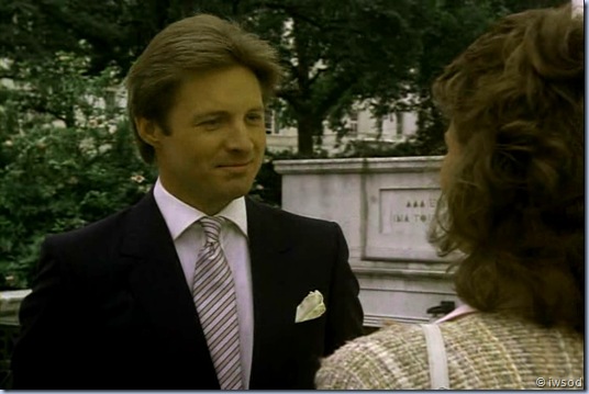 2.08 AFFAIR AT BROMFIELD HALL.avi_000236936