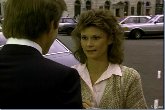 2.08 AFFAIR AT BROMFIELD HALL.avi_000238271