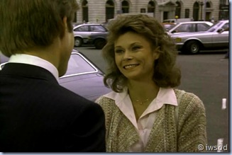 2.08 AFFAIR AT BROMFIELD HALL.avi_000264197