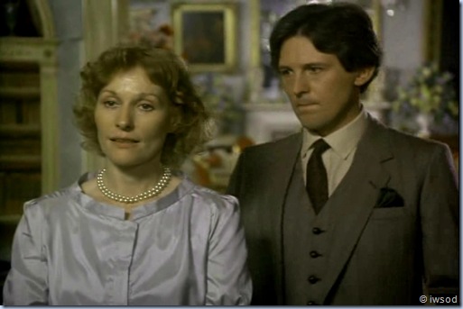 2.08 AFFAIR AT BROMFIELD HALL.avi_000436369