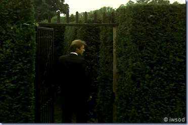 2.08 AFFAIR AT BROMFIELD HALL.avi_001468935