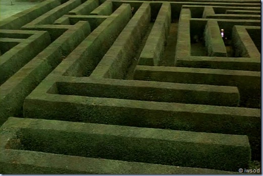 2.08 AFFAIR AT BROMFIELD HALL.avi_001547747