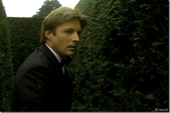 2.08 AFFAIR AT BROMFIELD HALL.avi_001586920